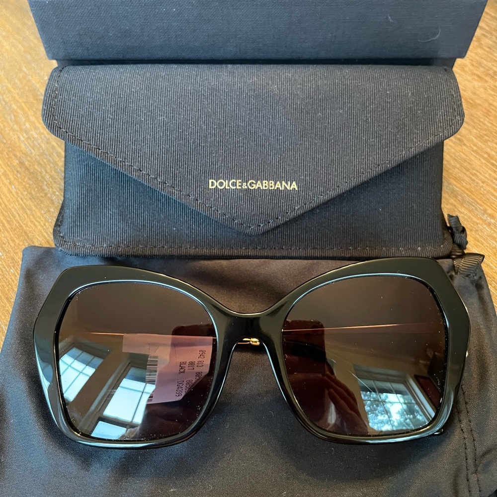 NEW Dolce&Gabbana Geometric Sunglasses